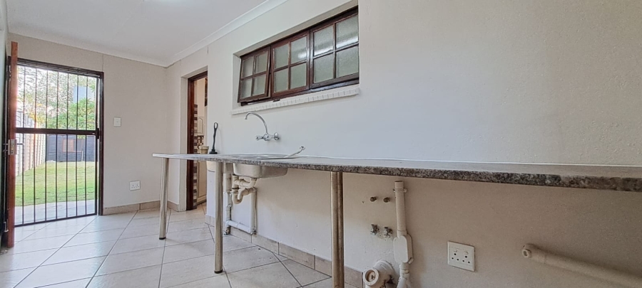 To Let 3 Bedroom Property for Rent in Bodorp North West